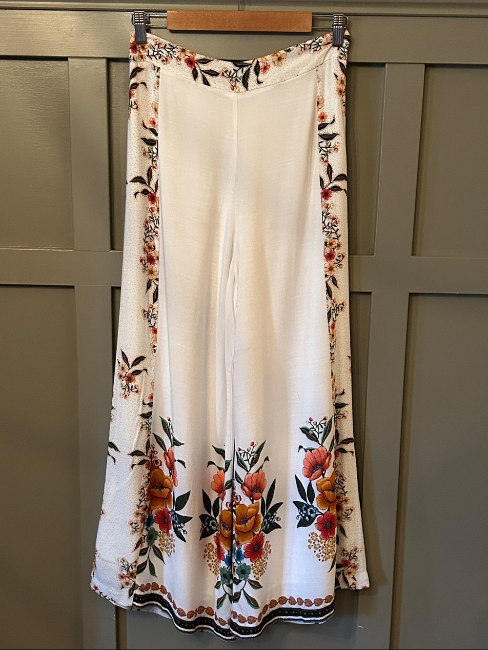 Farm Rio Melila Floral Flared Pants Wide Leg Ivory Multicolor Size Small - Picture 6 of 12